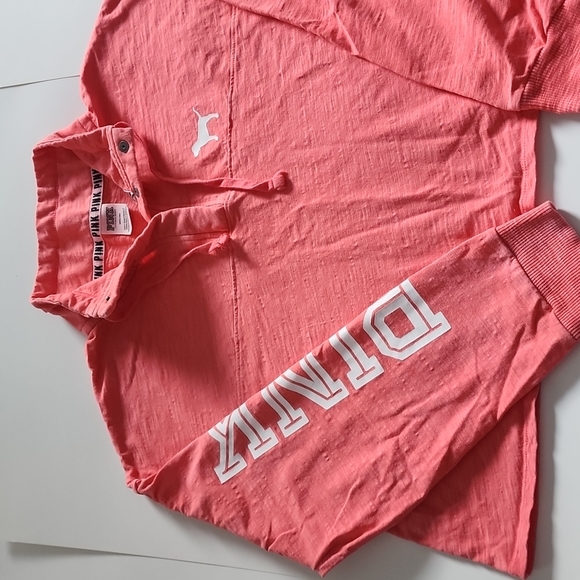 VS Pink Cropped Long Sleeve - Picture 2 of 4